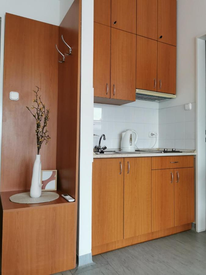 Hid Ifjusagi Szallo Hostel Dunaújváros Εξωτερικό φωτογραφία